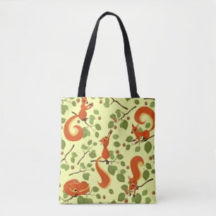 Bolso De Tela Ardilla roja en ramas de avellano.