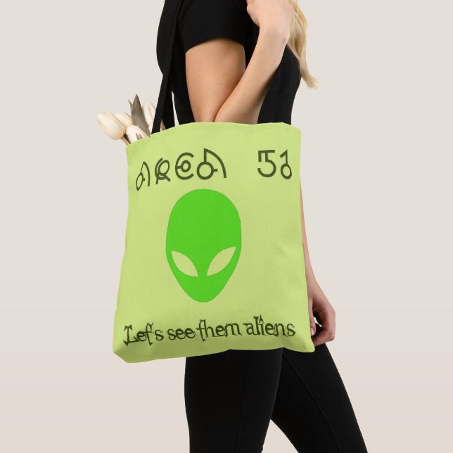 Bolso De Tela Área 51 Veamos a los alienígenas (Detalle)