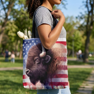 Bolso De Tela Arte majestuoso del bisonte americano y la bandera