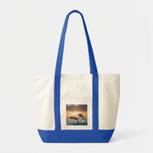 Bolso De Tela Bailando en el atardecer: Tres delfines saltando