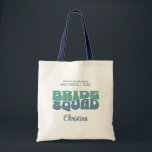 Bolso De Tela Beach Bachelorette Party Retro Bride Squad Regalo<br><div class="desc">Disfrute de su próxima fiesta de soltera con esta impresionante fiesta de soltera de playa personalizada. Ya sea que esté celebrando un viaje en barca, unas vacaciones en chica o unas vacaciones con los mejores amigos, esta mercadería de una fiesta de soltera en la playa personalizado es el lugar perfecto...</div>
