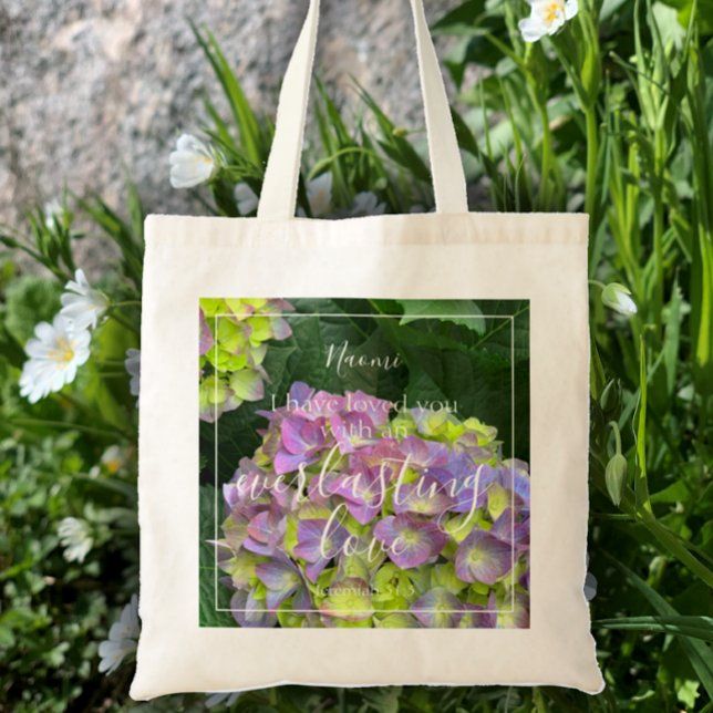 Bolso De Tela Biblia de amor floral contra Personalizar Monogram (Elegant custom text monogram tote bag. Add photo or keep hydrangea original photo. Everlasting love.)