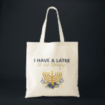 Bolso De Tela Black Friday Shopping Latke Play on Words<br><div class="desc">"Tengo un latke que hacer hoy" es un divertido Black Friday Shopping con un pequeño juego de palabras sobre Hanukkah. {Cute,  ¿verdad?} La tipografía es un bloque moderno en azul marino combinado con escritura moderna en oro. El gráfico es una menorah acuarela con un bonito ramo de flores.</div>