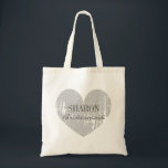 Bolso De Tela Boda de las maletas de la dama de honor del corazó<br><div class="desc">Clásica dama de honor del corazón con el tiempo gris y con las manos en la masa. Símbolo de amor rústico personalizado, dama de honor, maletas para novias. Hermoso diseño de estilo vintage con texto elegante de escritura tipografía y nombre de la sirvienta de novias personalizados. Haz uno para novia,...</div>