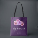 Bolso De Tela Boda de novias de color púrpura con ramo de ciruel<br><div class="desc">Rústica y elegante casamiento boda elegante maquina de novias elegante / criada de honor / flor chica de la bolsa de tote con un montón de flores de peones violeta rosadas con fondo de ciruela morada oscuro. Personalízalo con el nombre de la dama de honor delante y con los nombres...</div>