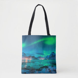 Bolso De Tela Borealis de Aurora sobre la costa del mar, montaña