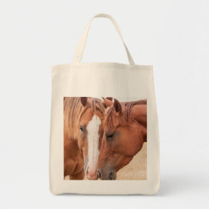 Bolso De Tela Caballos hociqueando en un prado