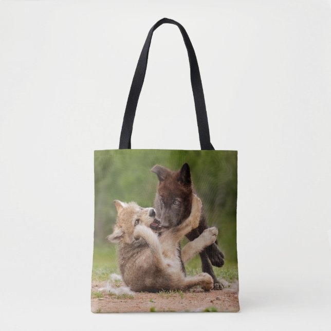Bolso De Tela Cachorros de lobo gris luchando (Anverso)