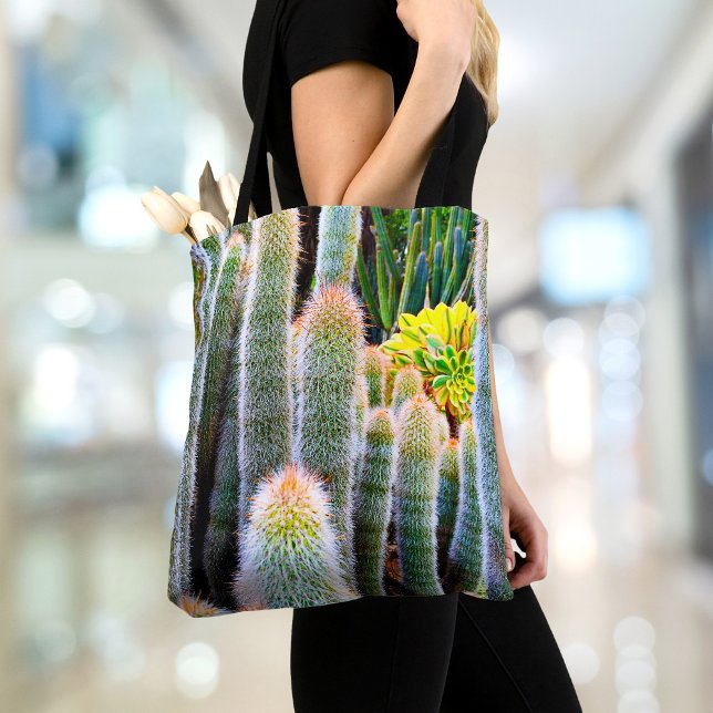 Bolso De Tela Cacti verde difuso exitoso foto simple moderna (Subido por el creador)
