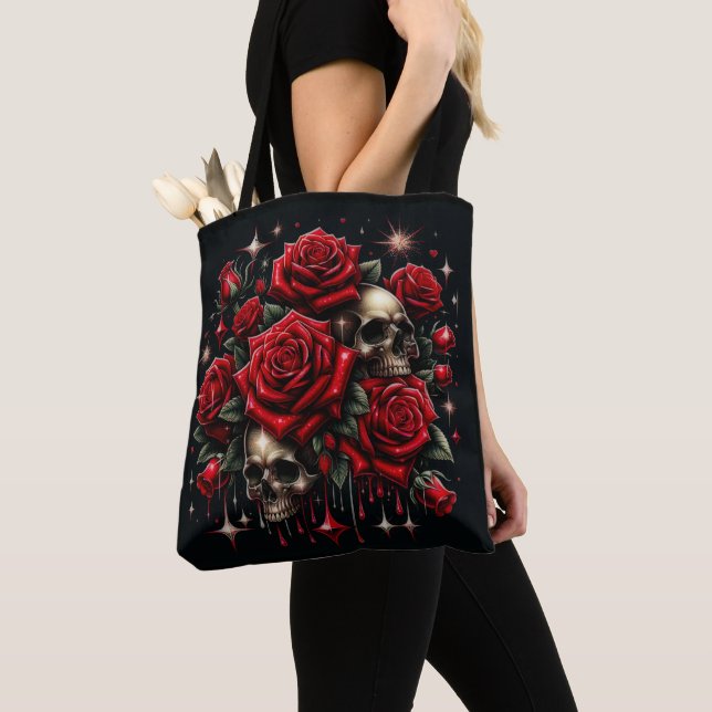 Bolso De Tela Calaveras Doradas & Rosas Rojas Brillan con Glamou (Detalle)