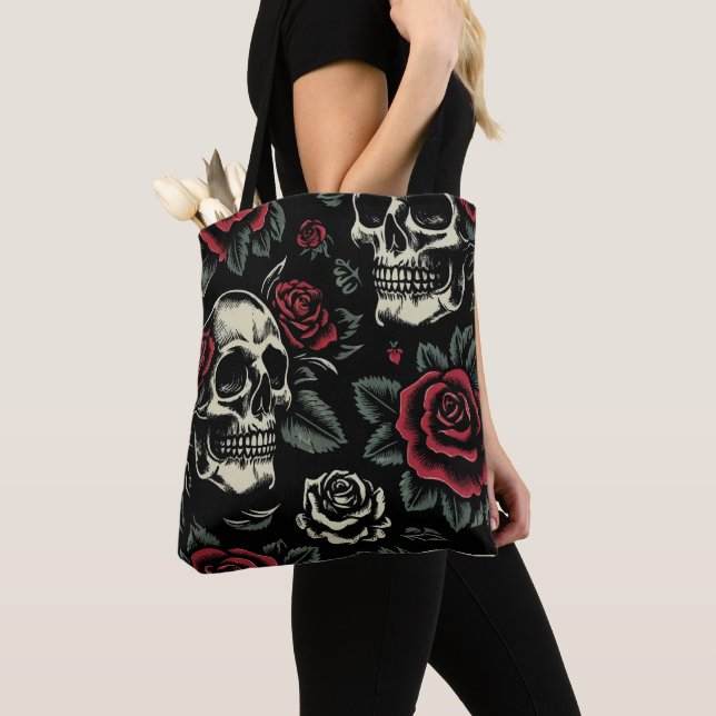 Bolso De Tela Calaveras y Rosas Góticas Florales  (Detalle)