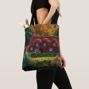 Bolso De Tela Casa de campo con vides rojas cubriendo hogar