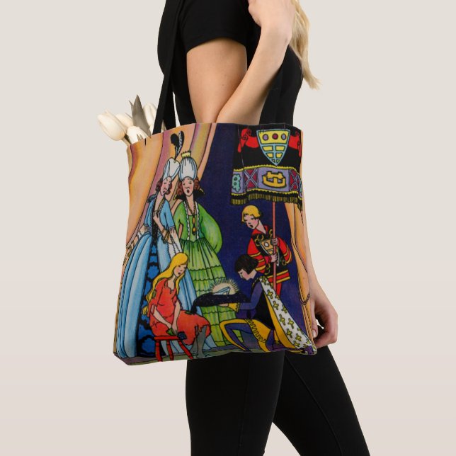 Bolso De Tela Cenicienta, el príncipe y la zapatilla de vidrio (Detalle)