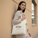 Bolso De Tela Cepillo manuscrito monograma simple<br><div class="desc">Monograma simple y nombre en el tipo de letra del pincel de escritura a mano.</div>