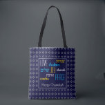 Bolso De Tela CHANUKAH Love Joy Peace AZUL Hebreo<br><div class="desc">Colorida fiesta de TOTE BAG con la falsa Estrella de David en plata en sutil patrón de fondo. LOVE JOY PEACE, incluidas las traducciones en hebreo, están codificadas por colores. El texto es personalizable en funda que deseas cambiar cualquier cosa. FELIZ CHANUKAH también es personalizable. Parte de la colección HANUKKAH...</div>
