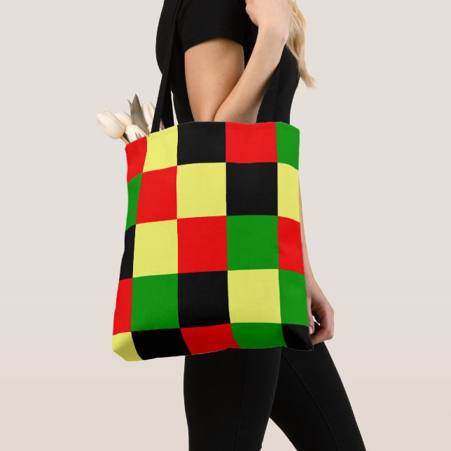 Bolso De Tela Cheques rojo, amarillo, negro y verde (Detalle)