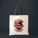 Bolso De Tela Chibi Harley Quinn Splits<br><div class="desc">Echa un vistazo a Chibi Harley Quinn mientras hace las divisiones delante de un fondo de diamante de polka rojo con su nombre escrito a su alrededor.</div>