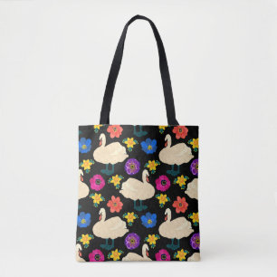 Bolso De Tela Cisnes, flores, fondo negro dibujado a mano.