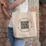 Bolso De Tela Código QR | Moderna empresa Escaneo Mínimo<br><div class="desc">Un sencillo código QR personalizado a la plantilla de bolsos en un estilo minimalista moderno que se puede actualizar fácilmente con tu código QR,  nombre de negocio o sitio web y texto personalizado,  por ejemplo,  escanearme a...  #QRcode #tote #business</div>