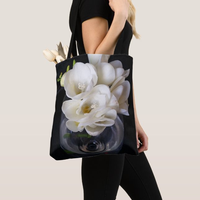 Bolso De Tela copa nocturna de fresia (Detalle)