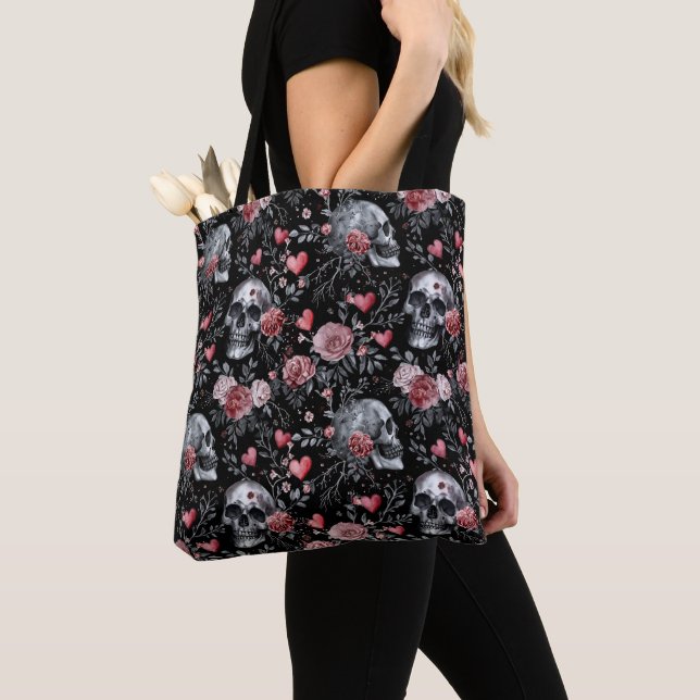 Bolso De Tela Crálicas de brujería gótica con Rosas (Detalle)