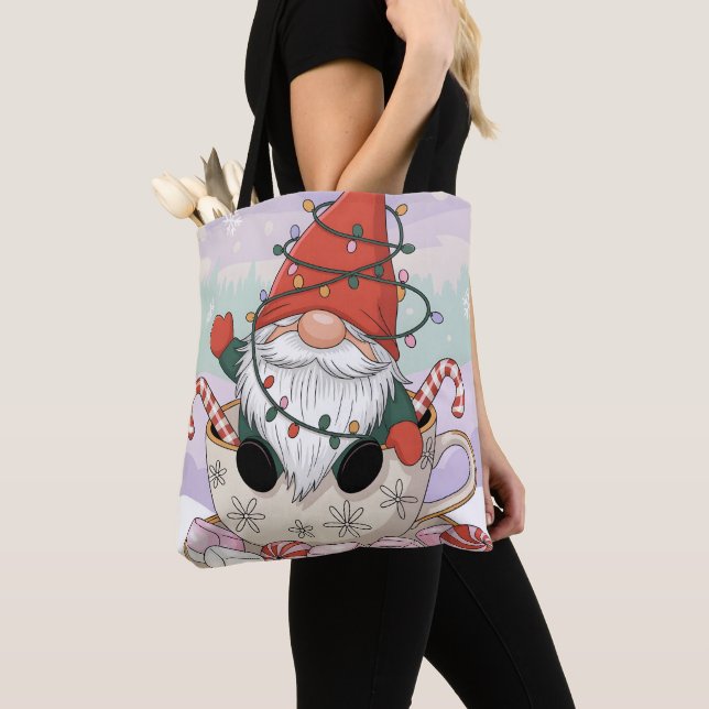 Bolso De Tela Cute Christmas Gnome in a Teacup Cartoon (Detalle)