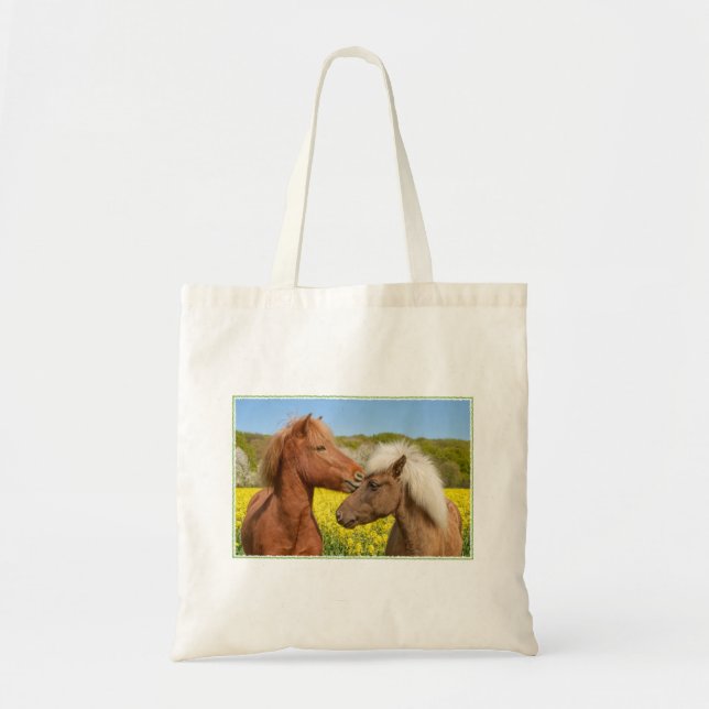Bolso De Tela Cute Icelandic Horses Cuddle in a Spring Meadow - (Frente)