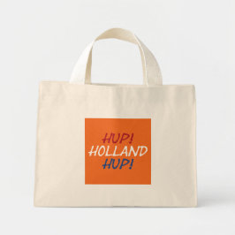 Bolso De Tela Diminuto Hup Holland colgado sobre la bandera de la NLD en