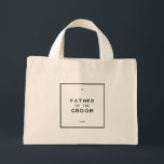 Bolso De Tela Diminuto Moda Mínimo Monograma Francés Padre Del Groom<br><div class="desc">Moda y mínimo francés, inspirado en París, monocromo padre personalizado negro y blanco del novio mini bolsa de tote. Una bolsa de té puede ser una gran manera de agradecer a tu padre en la ley por su amor y apoyo en tu día especial. Este bolso de tote del Padre...</div>