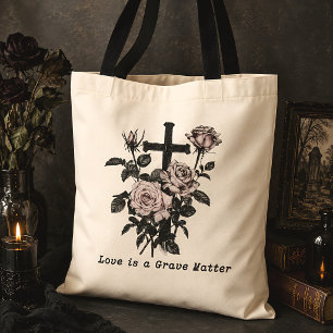 Bolso De Tela El amor es un asunto grave Rosas y Cruz góticas