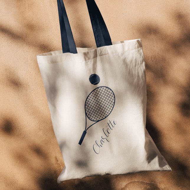 Bolso De Tela Elegante Nombre Script Monograma entrenador de ten (Tennis Club Swag Navy Blue Handles Tote Bag)