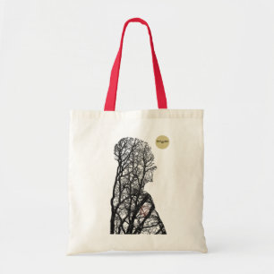 Bolso De Tela entre árboles