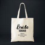 Bolso De Tela Equipo de Novia Texto Fiesta de Despedida de Solte<br><div class="desc">Un diseño de tipografía negra minimalista simple y con estilo para una fiesta de regalo de boda o una despedida de soltera. El texto de caligrafía es personalizable y se puede cambiar por tu propia frase. Puedes cambiar la fuente, el color de la fuente, el tamaño de la fuente, el...</div>