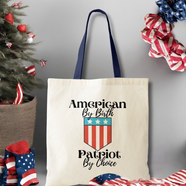 Bolso De Tela Estadounidense Por Nacimiento Patriota Por Elecció (American By Birth Patriot By Choice Retro Tote Bag)