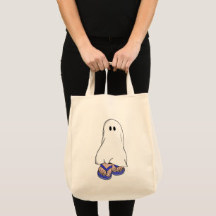 Bolso De Tela Fantasma en sandalias azules
