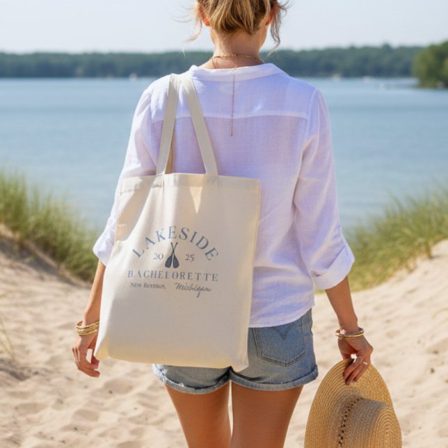Bolso De Tela Fin de semana de los Chicas clásicos de Bacheloret (Classic Coastal Lake Bachelorette Tote Bag)