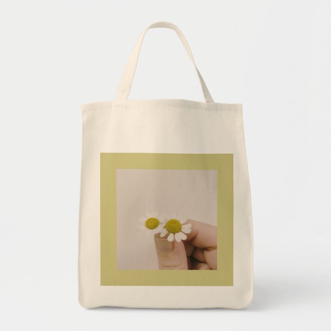Bolso De Tela “Fingertip Daisy – Soft Botanical Tote Bag” (Frente)