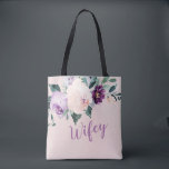 Bolso De Tela Flauta personalista de púrpura botánica en flor<br><div class="desc">Acuarela floral botánica y vegetación en rugoso,  melocotón y morado,  con escritura wifey y nombre personalizado en la parte trasera,  elegante y romántico,  grandes regalos personalizados para nueva novia.</div>