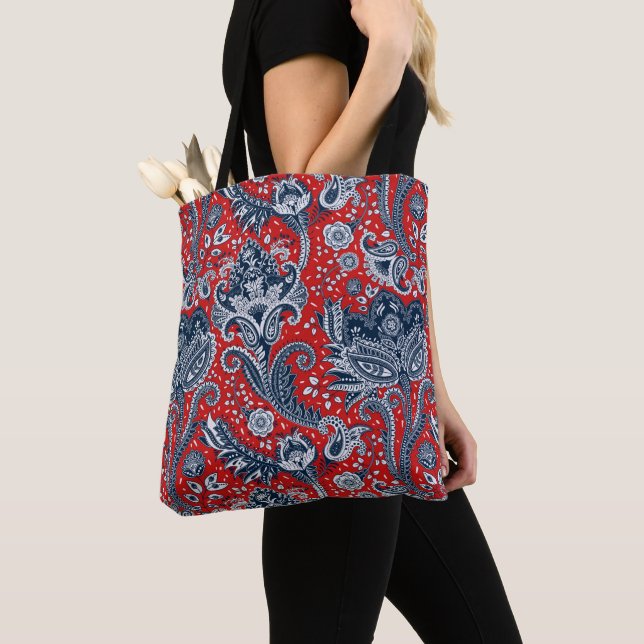 Bolso De Tela Floral roja blanca y azul Paisley Bohemio Boho (Detalle)