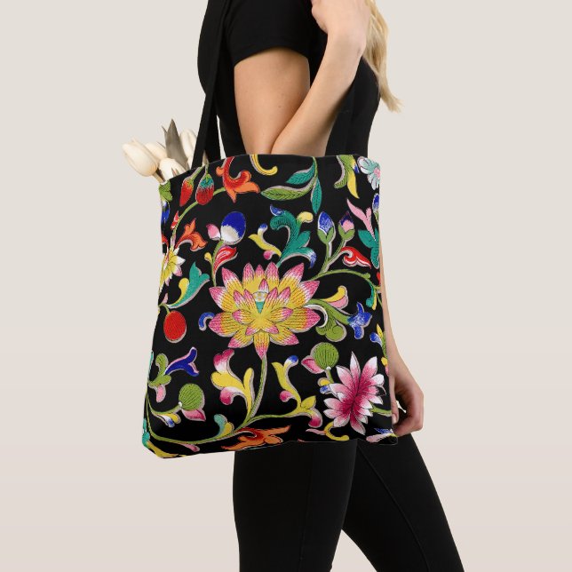 Bolso De Tela Flores de Lotus y vino (Detalle)