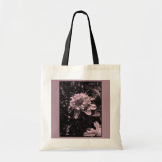 Bolso De Tela Flores rosas. Clematis. Diseño elegante.