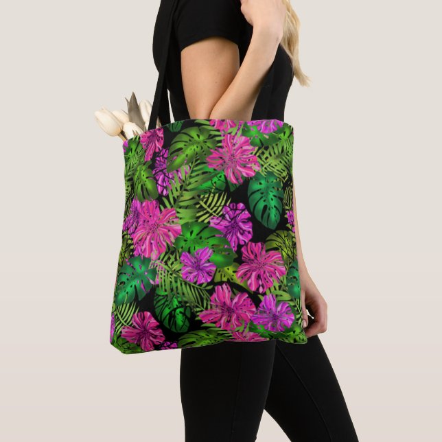 Bolso De Tela Flores y plantas tropicales sobre negro (Detalle)