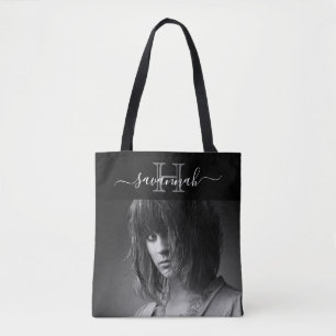 Bolso De Tela Foto inicial del guión en blanco negro