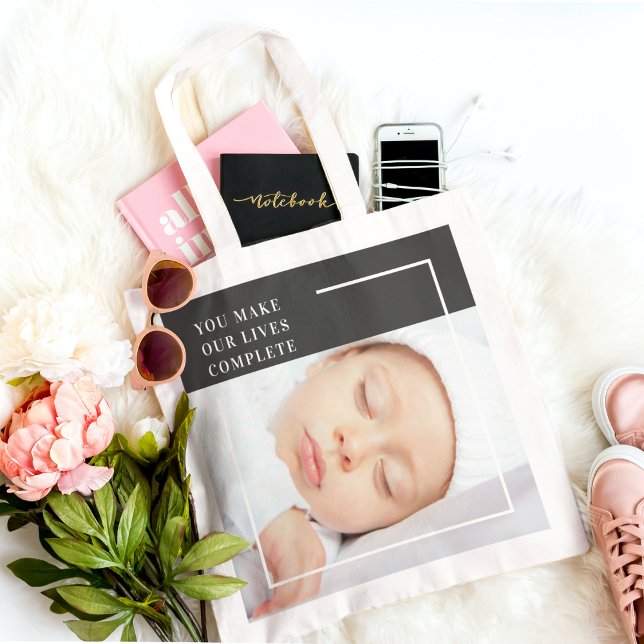 Bolso De Tela Foto moderna de bebé | Cita de belleza (Subido por el creador)