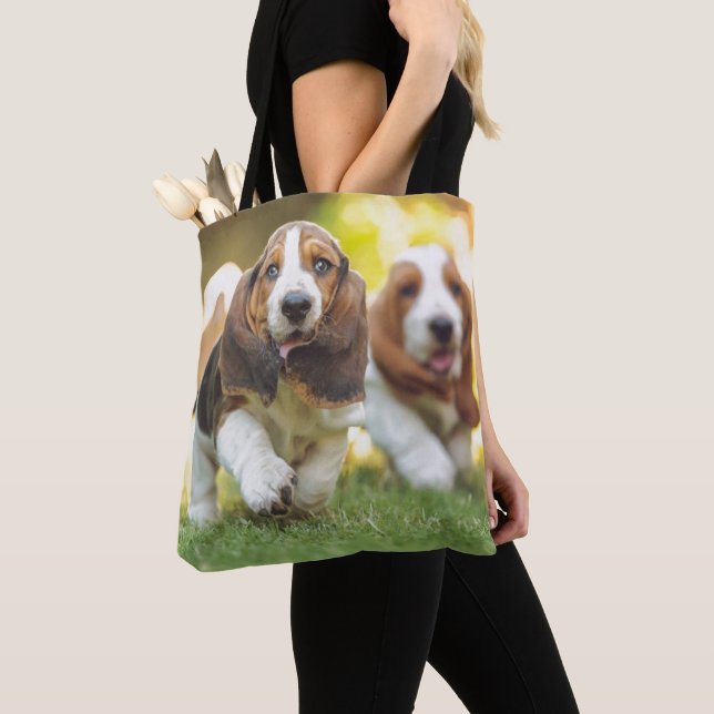Bolso De Tela Funcionamiento de los perritos de Basset Hound (Detalle)