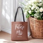 Bolso De Tela Futura Sra. Bride Terracotta Brown Boda<br><div class="desc">botón de novia con texto Futuro Sra. Terracotta/Naranja quemado/Blanco marrón. Consulte nuestra colección de tiendas para ver los elementos coincidentes.</div>