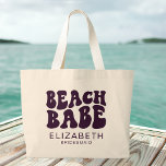 Bolso De Tela Gigante Beach Babe Fiesta de Bachelorette Morada<br><div class="desc">Preparate para una fabulosa celebración junto a la playa con nuestra Beach Babe Purple Matching Bachelorette Party Large Tote Bag - ¡el accesorio perfecto para tu fiesta de soltera en Miami, Florida o cualquier celebración con temática playera! Esta bolsa de tela personalizada no es sólo un accesorio elegante, es un...</div>