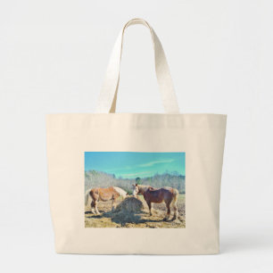 Bolso De Tela Gigante Rescatados Caballos Borradores comiendo heno