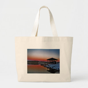 Bolso De Tela Gigante Snowy Sunset at Lake Arrowhead