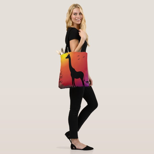 Bolso De Tela Giraffe en el tote del hombro al atardecer (Puesto)